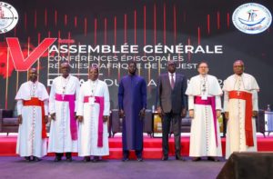Diomaye Faye valorise le rôle de l’Église lors de la 5e Assemblée de la CERAO à Dakar