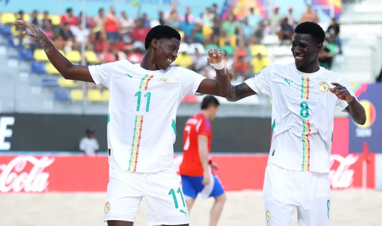 Le Sénégal domine le Chili et file en quarts