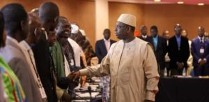 Dialogue du 28 mai : le camp de Macky Sall divisé