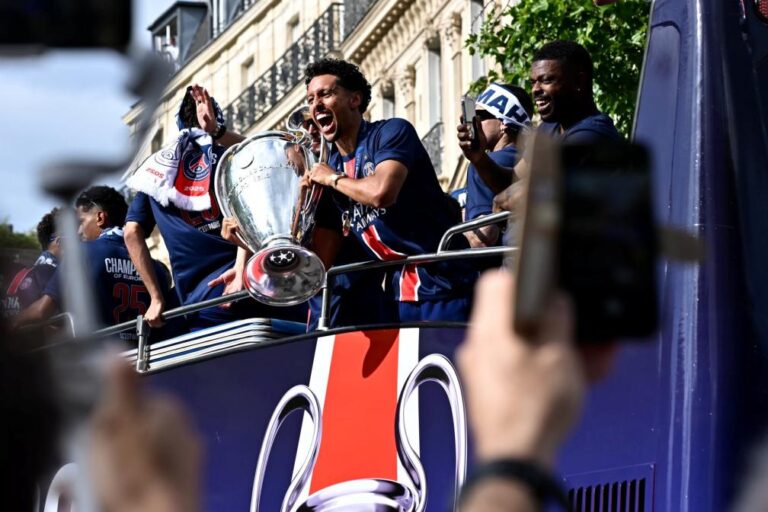 De Munich au Parc des Princes, récit des 24 heures qui resteront dans l'histoire du PSG