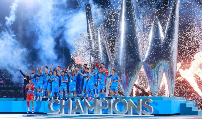 Cruz Azul bat Vancouver et remporte la Coupe des champions de la Concacaf