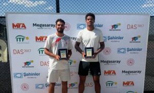 Tennis – M15 Kayseri : La paire sénégalaise Seydina André/Nicolas Jadoun vainqueurs du tournoi en doubles !
