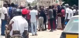 Yeumbeul : une adolescente poignarde sa voisine