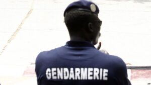Usurpation de fonction : un faux gendarme démasqué au Lac Rose ...