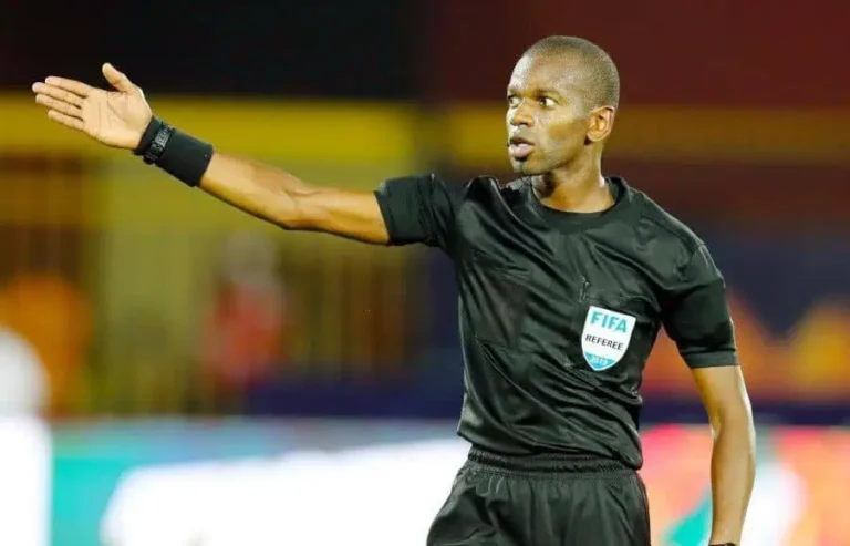 Arbitrage : Après la Coupe du Monde des Clubs de la FIFA, Issa Sy retenu pour le CHAN 2025