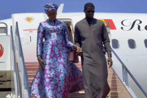 Le Président Bassirou Diomaye Faye et la première débarquent au Japon pour une visite officielle (vidéo)
