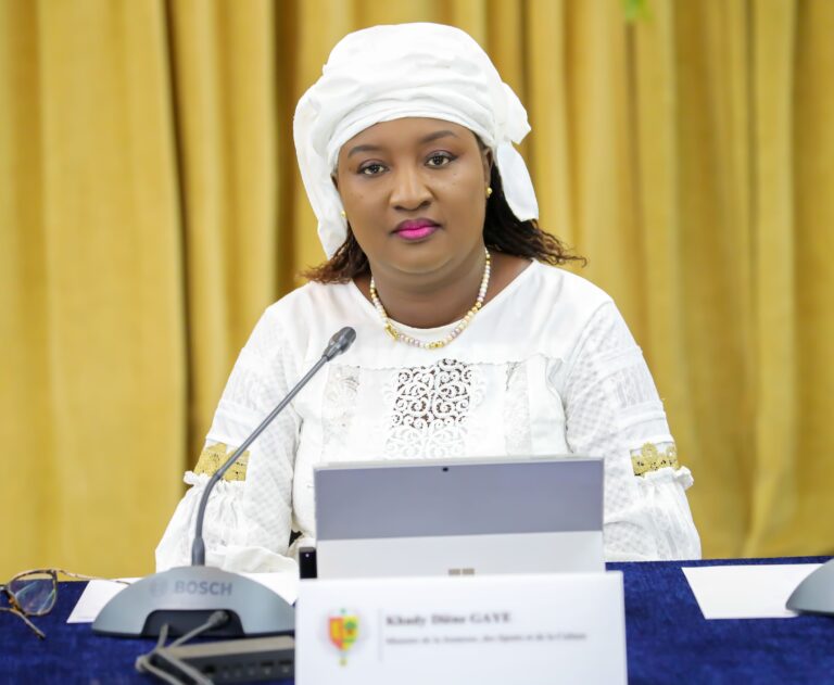 Remaniement ministériel : Khady Diène Gaye reconduite à la Jeunesse et aux Sports, mais quitte la Culture