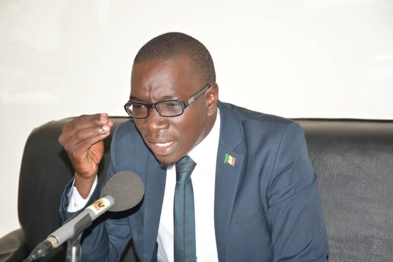 Hors du pays, Me Moussa Bocar Thiam réagit pour la première fois...