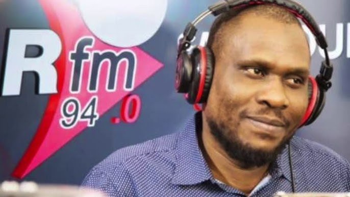 Babacar Fall de la RFM embarqué par la police