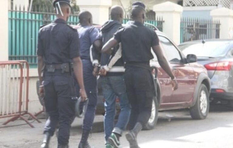 Crédit Mutuel de Yeumbeul : un dépôt suspect mène à trois arrestations
