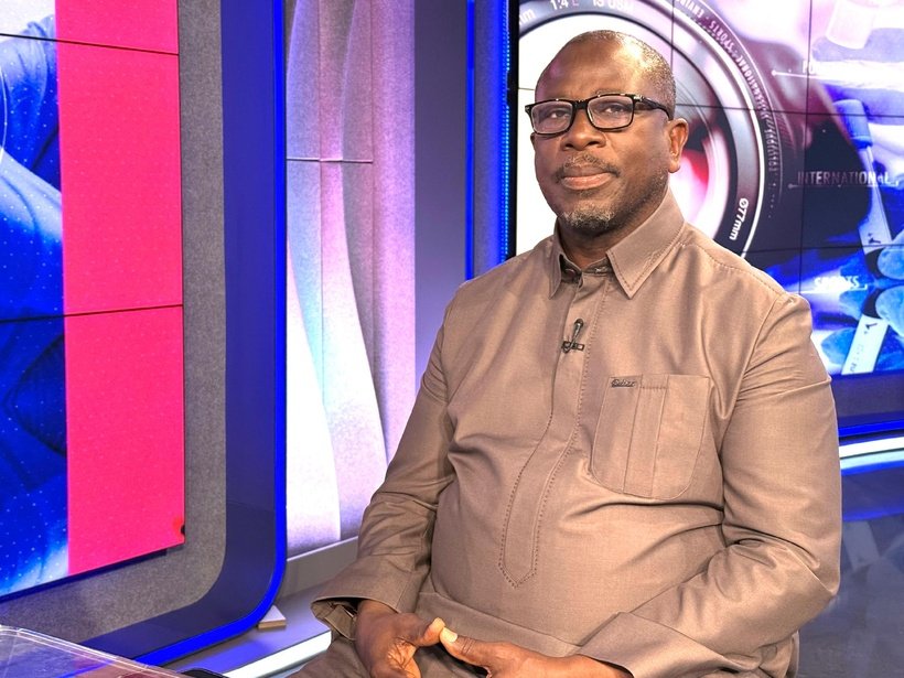 Crise politico-médiatique : le GRADEC alerte et appelle à la « retenue »