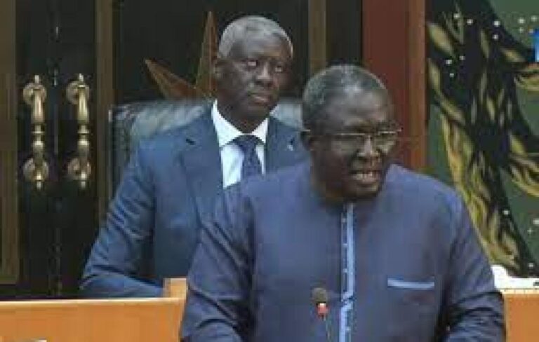 Ayib Daffé : Le ministre Abdourahmane Diouf "doit prendre ses responsabilités"