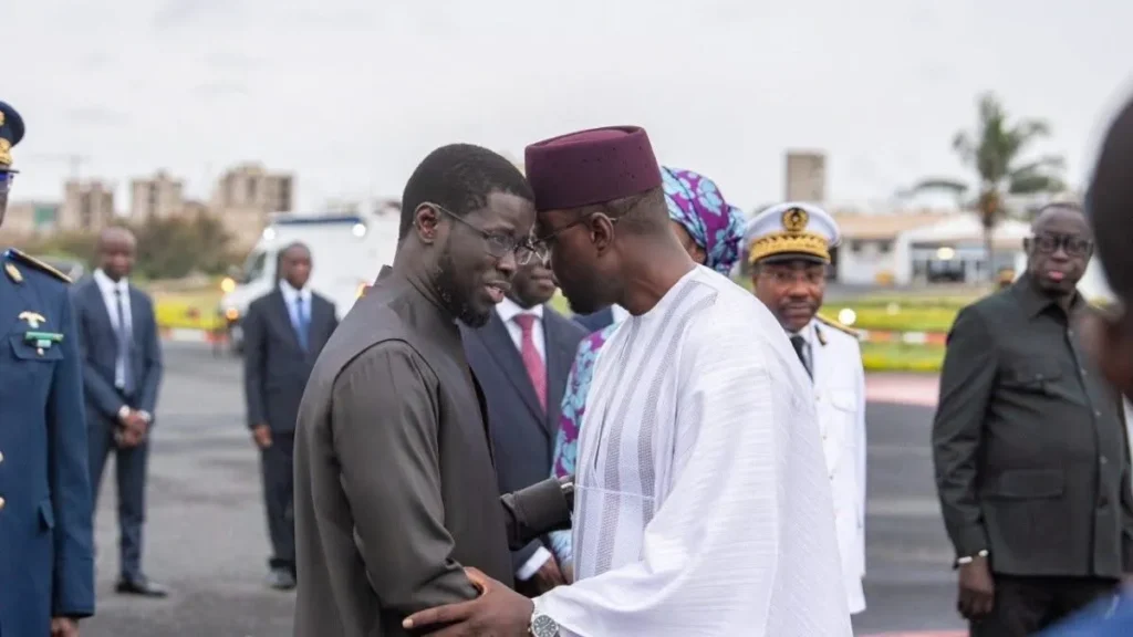 Bassirou Diomaye Faye : « Je ne ferai jamais du mal à Sonko, et il ne me fera jamais du mal. »