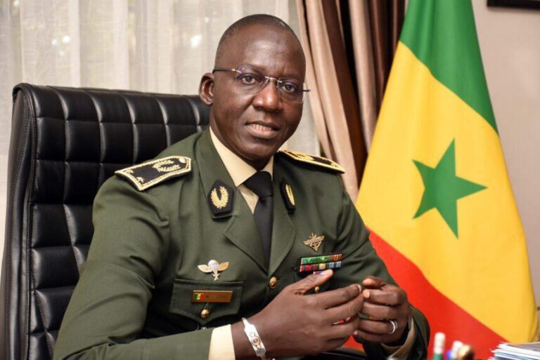 Le Sénégal est à l'honneur sur la scène continentale. Le Général d'armée Mbaye Cissé, récemment promu Chef d'état-major général des armées
