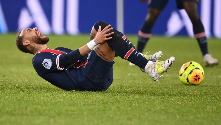 Blessure de Neymar : la réaction agacée de son père
