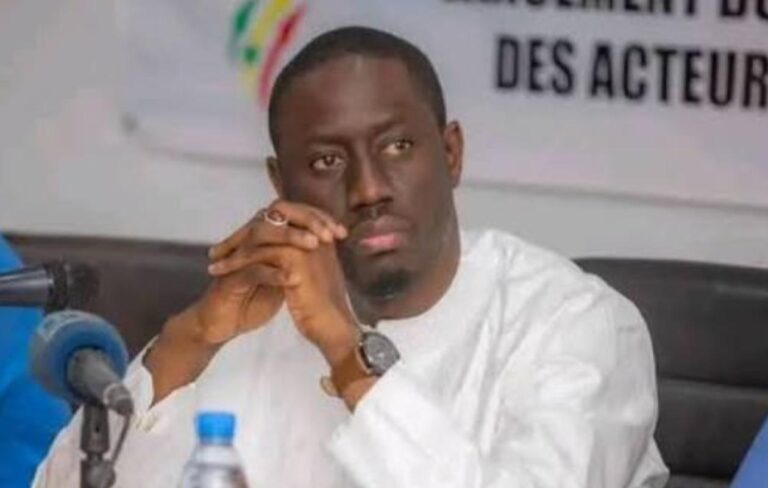 Face aux agents de la DIC : l’intervention décisive du père de Pape Malick Ndour