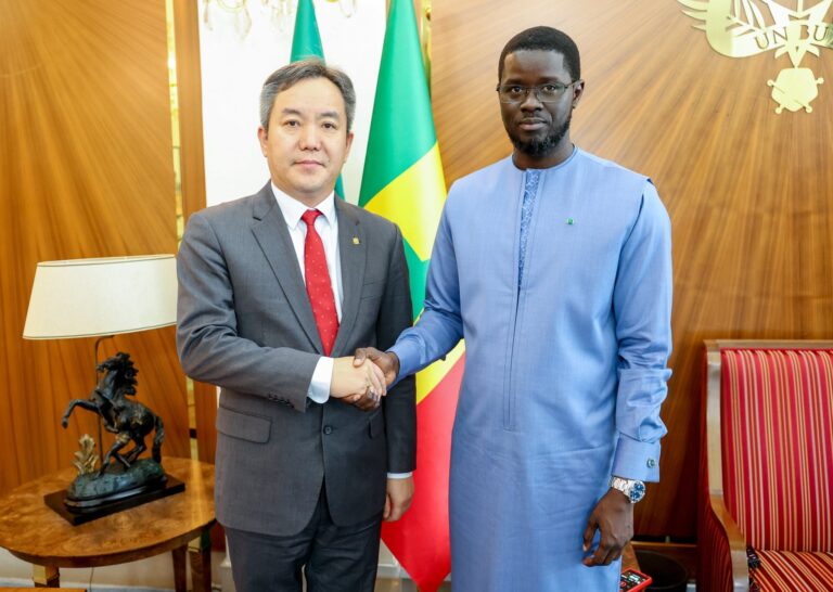 Port de Ndayane : Le Chef de l’Etat a reçu une délégation de China Harbour Engineering Company (CHEC)
