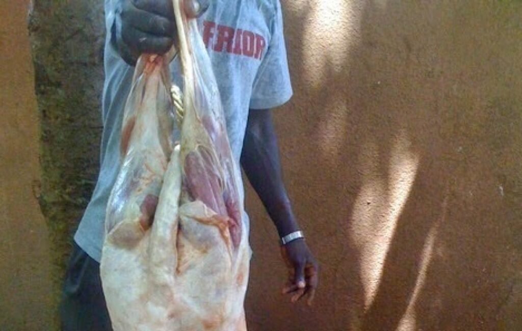 Le 21 décembre, A. A. Samb, un chauffeur domicilié à l'Unité 3 des Parcelles Assainies, a été surpris en flagrant délit par les éléments