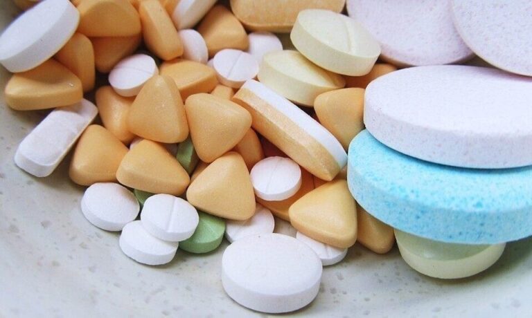 Vent de drogue "MDMA" : une fausse maquilleuse tombe aux Almadies