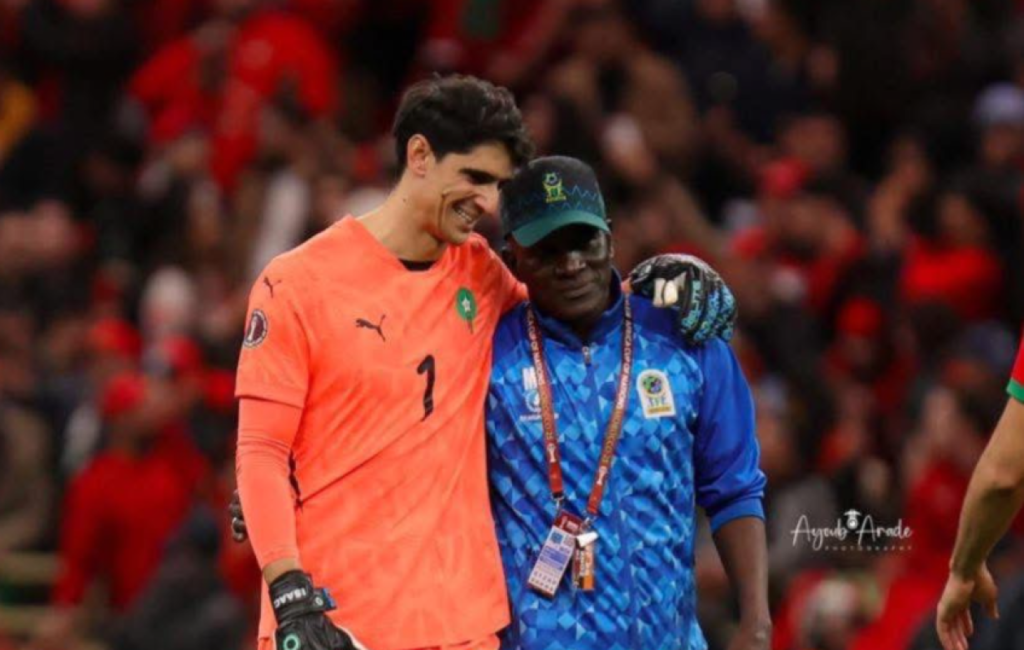 Figure emblématique du football sénégalais, Moussa Ndao continue de marquer le football africain, cette fois depuis les bancs de touche.