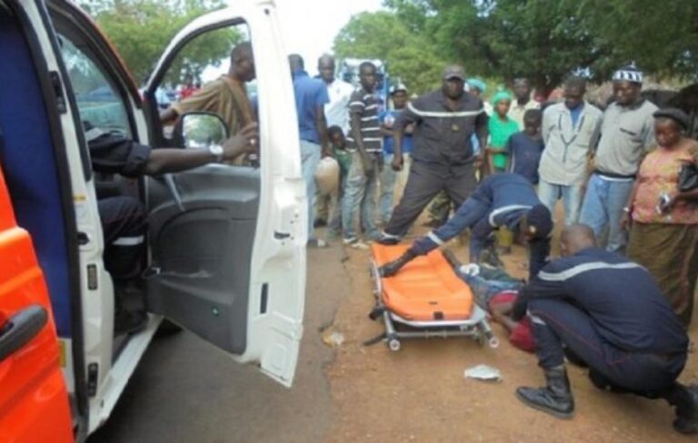 Louga :Une collision entre un taxi et un « Allo Dakar) fait 4 morts et 4 blessés graves