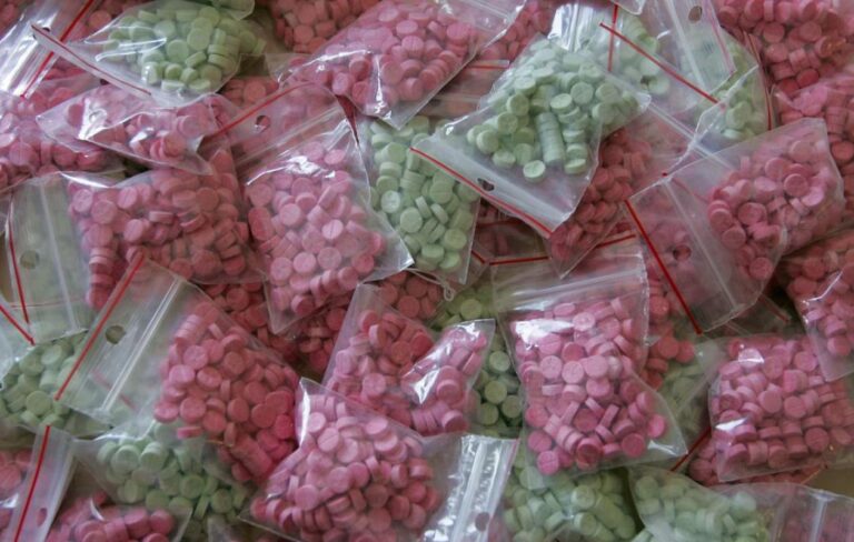 Trafic de drogue : la maquilleuse était une dealer, elle n’a pas vu venir l’agent infiltré