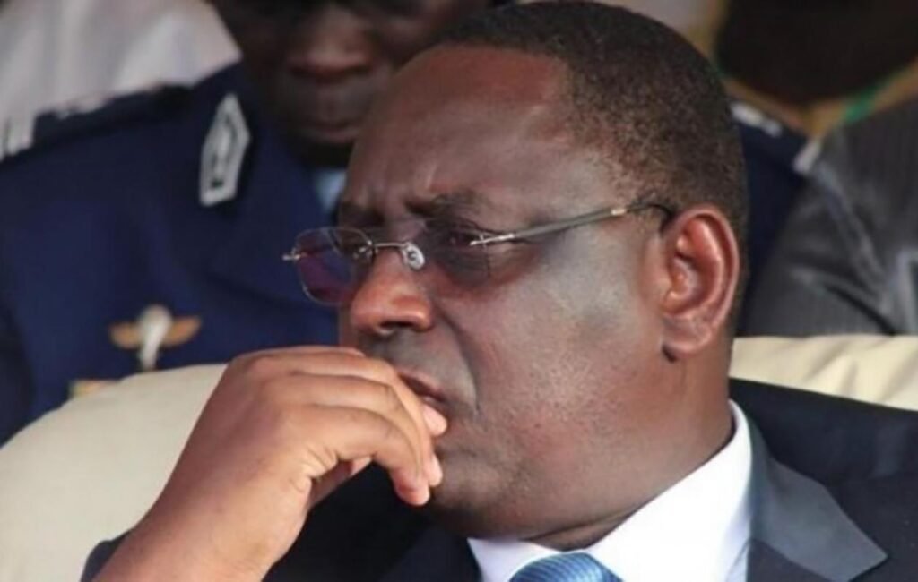 arba Ngom chargent Macky Sall