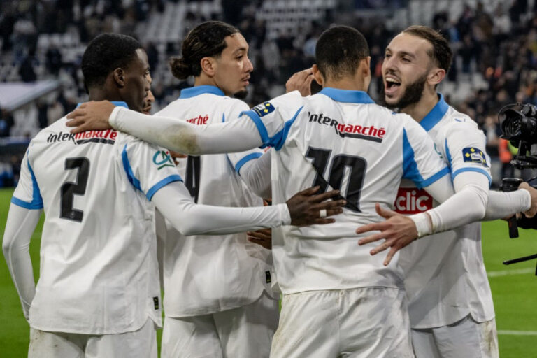 Coupe de France : l'Olympique de Marseille retrouve le sourire en écrasant Rennes et se qualifie pour les quarts de finale