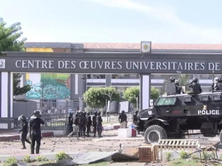 Violences à l’UCAD de Dakar: «Mon fils a perdu un œil, mais il est vivant», raconte une mère