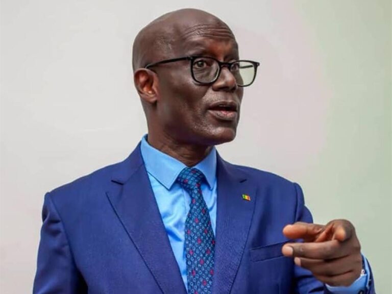 Bourses universitaires : Thierno Alassane Sall accuse Ousmane Sonko de « trahison intolérable »