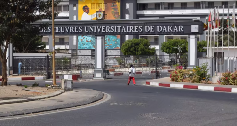 UCAD : Le campus social fermé