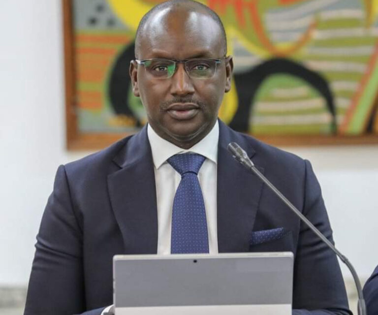 Affaire des "emprunts non divulgués": Cheikh Tidiane Dièye accuse le média Financial Times de désinformation