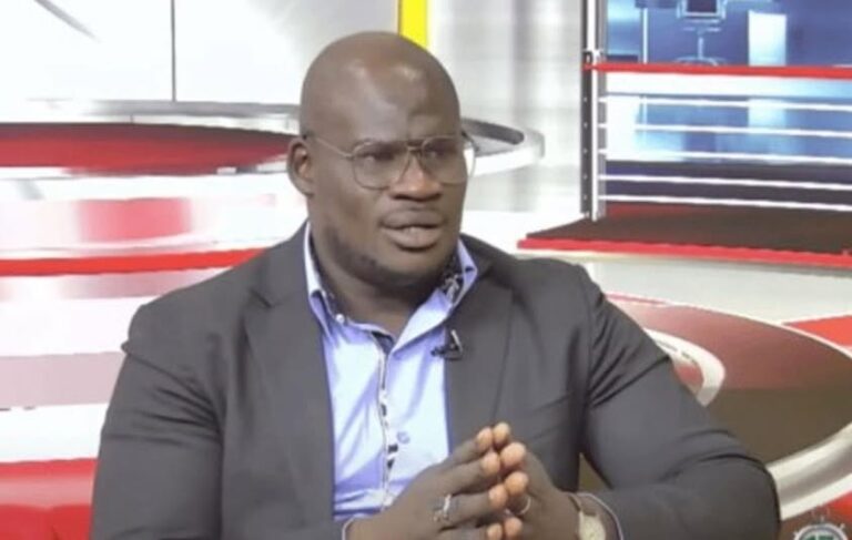Affaire Pape Cheikh Diallo : Le chroniqueur Kader Dia de Sen TV arrêté par la Gendarmerie juste après son émission !
