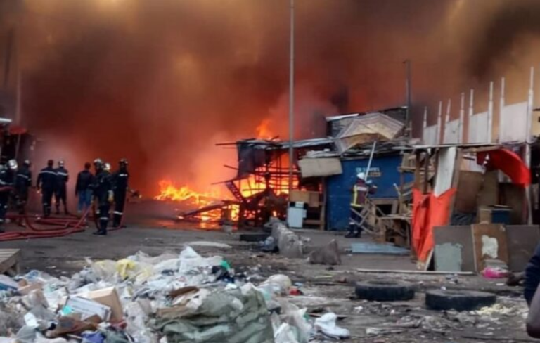 Incendie au marché central de Mbour : quatre magasins réduits en cendres