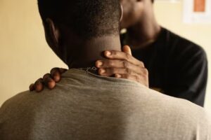 Scandale homosexuel : une autre enquête ouverte après l’arrestation de quatre individus en plein ébat