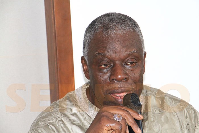 1,7 milliard F CFA de Postefinances : Diop Sy dans de beaux draps Diop Sy dans de beaux draps