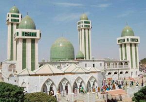 Kaolack : l’approvisionnement en eau de la Grande Mosquée de Médina Baye coupée en raison de factures impayées
