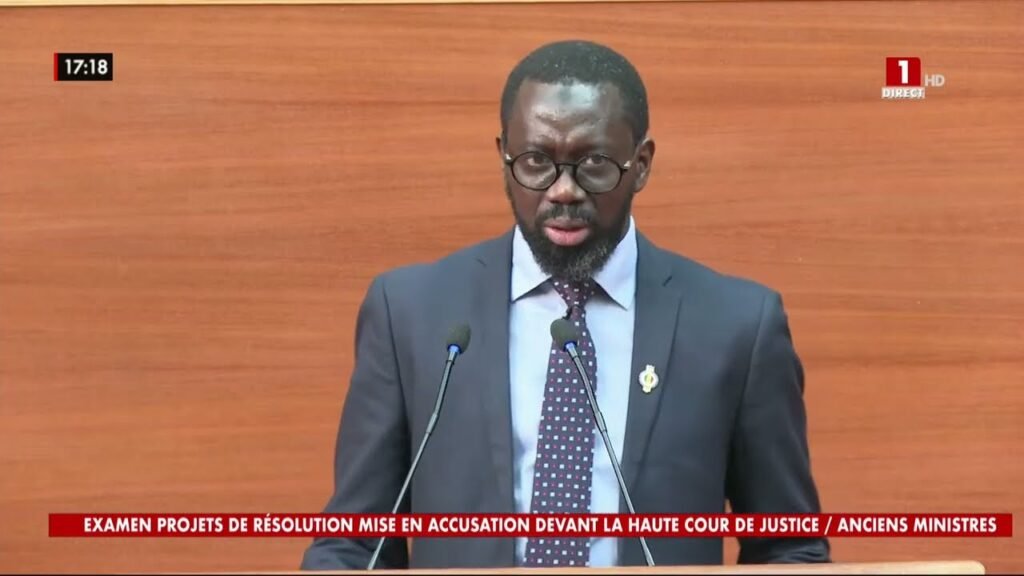 Election de Sonko : le député Cheikh Tidiane Youm se désolidarise de l’opposition et participe au scrutin Election de Sonko : le député Cheikh Tidiane Youm se désolidarise de l'opposition et participe au scrutin