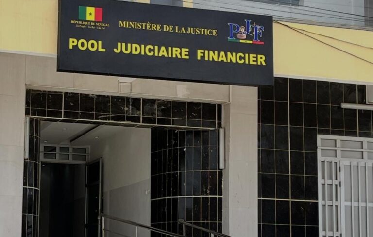 Escroquerie portant sur 673 millions F CFA : La Gambienne Adji Sera jugée au Pool judiciaire financier