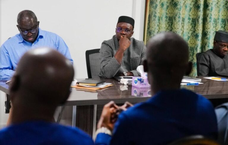 « Yokk thiéré doli gnekh » : les directives de Ousmane Sonko à...