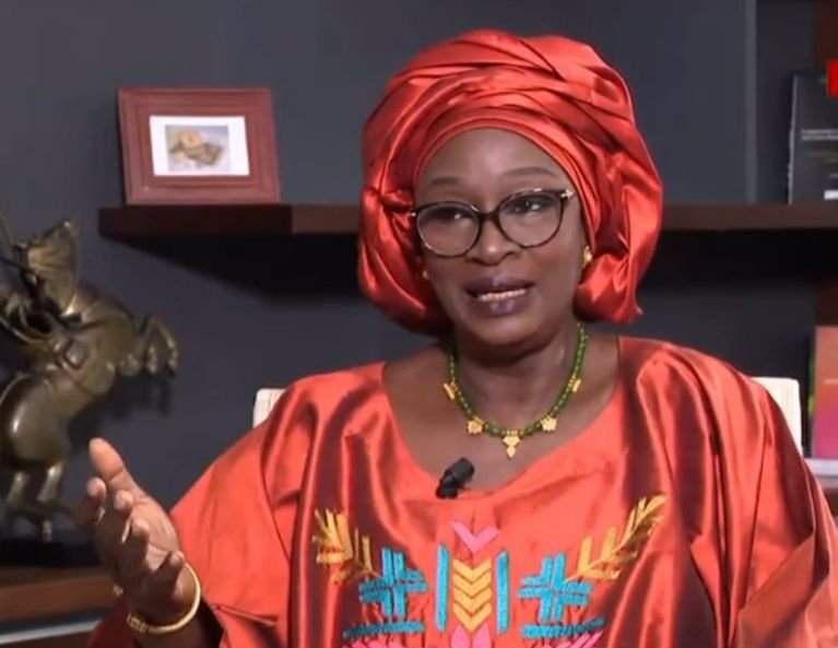 Fin de mission : Yassine Fall félicite son successeur et réaffirme son engagement pour le Sénégal Fin de mission : Yassine Fall félicite son successeur et réaffirme son engagement pour le Sénégal